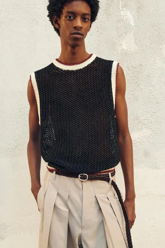 Жилет из текстурированной вязки - limited edition