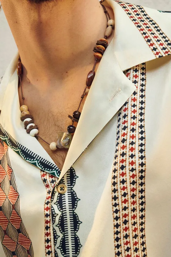 Ожерелье с бисерными деталями limited edition