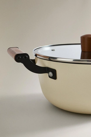 Железный горшок с крышкой- Заказать в России