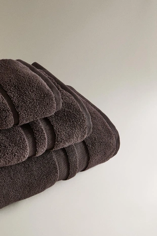 Очень мягкое ванное полотенце с двойной отделкой- Заказать в России