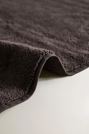 Очень мягкое ванное полотенце с двойной отделкой- Заказать в России