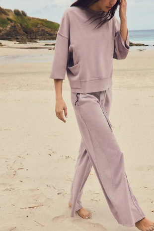 Брюки с линялым эффектом