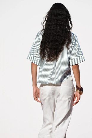 Укороченная рубашка из смесового льна