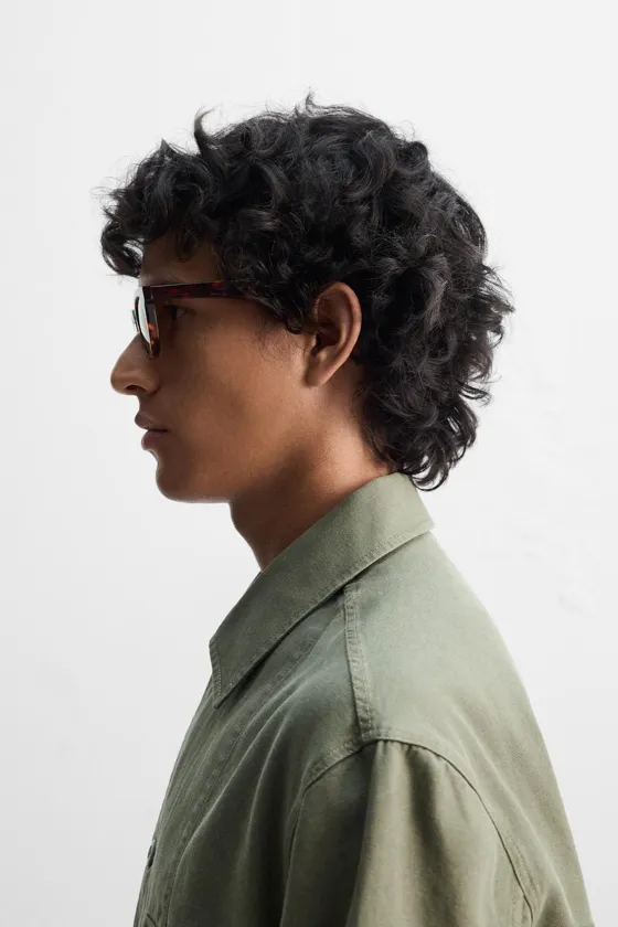 Классические солнечные очки