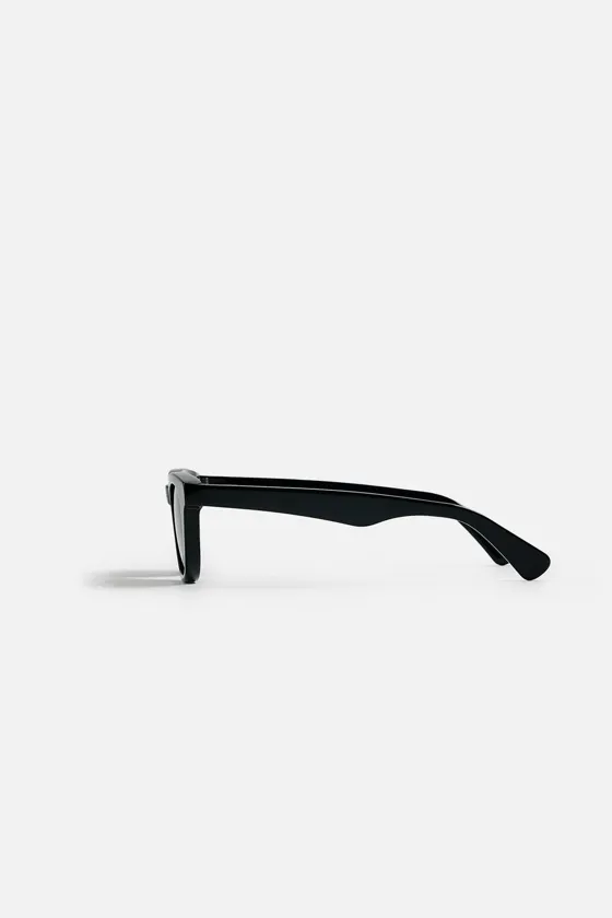 Классические солнечные очки