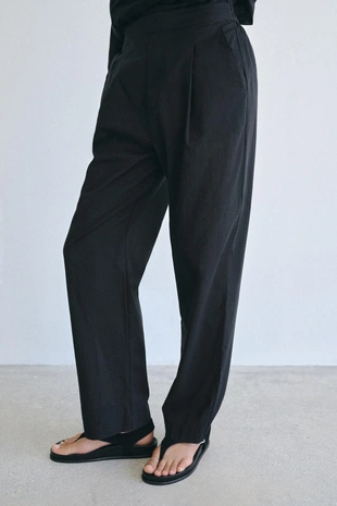 Брюки с защипами — коллекция Zara «Zw»- Заказать в России