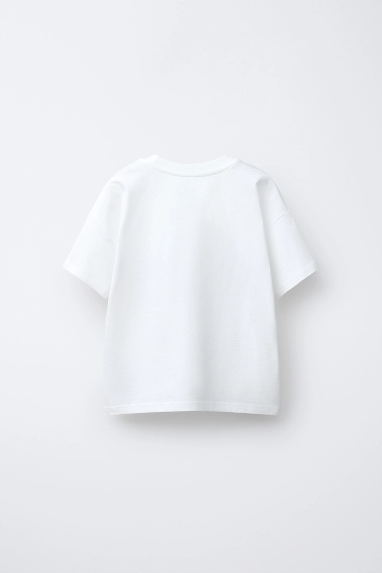 Футболка с вышивкой