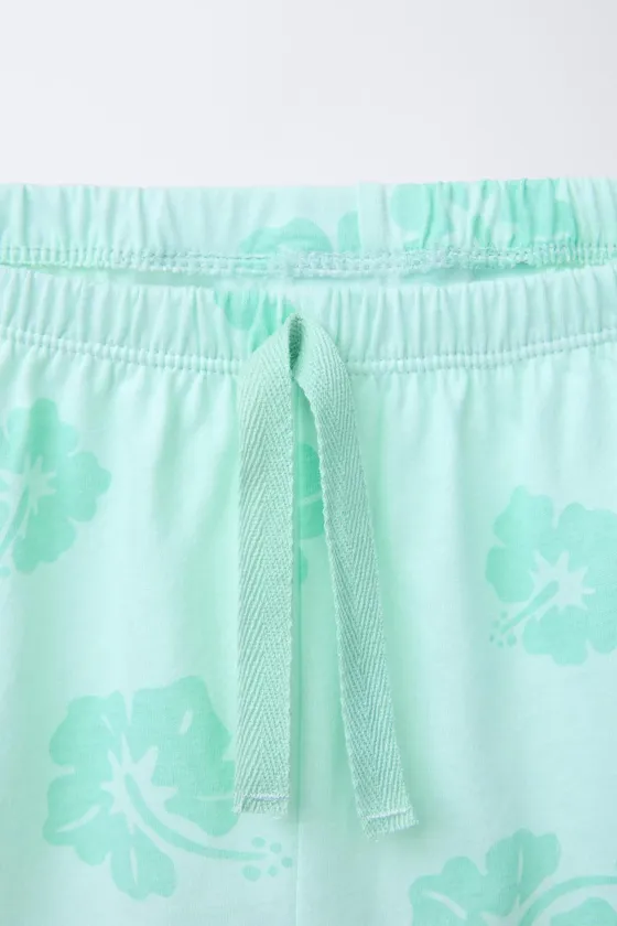 Пижама ages 6-14 / lilo & stitch © disney 