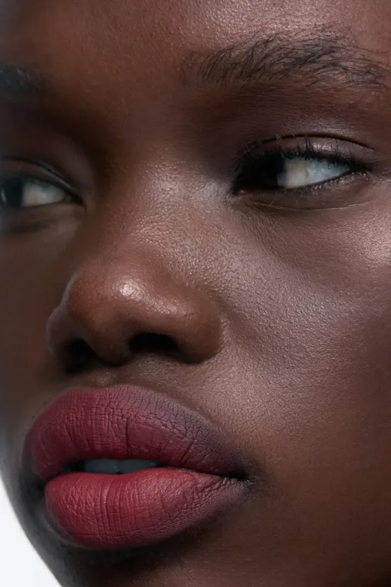 Помада daily-matte lip stylo