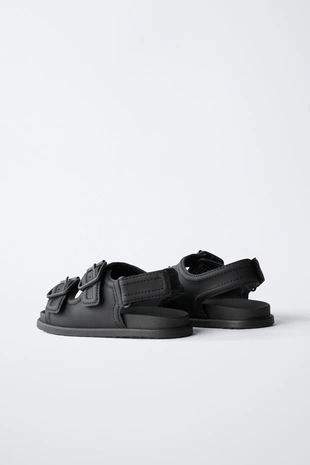 Сандалии с пряжками- Заказать в России