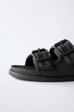 Сандалии с пряжками- Заказать в России