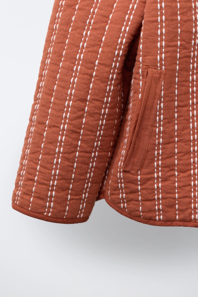 Вышитый пиджак