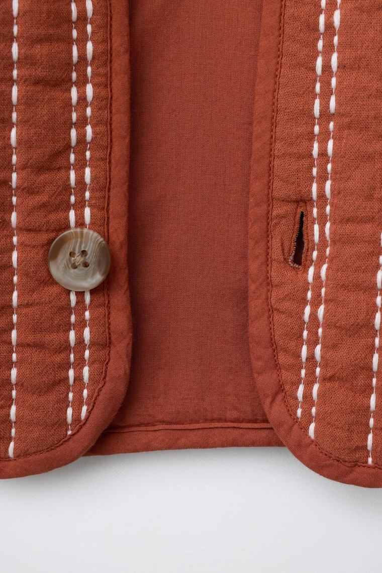 Вышитый пиджак