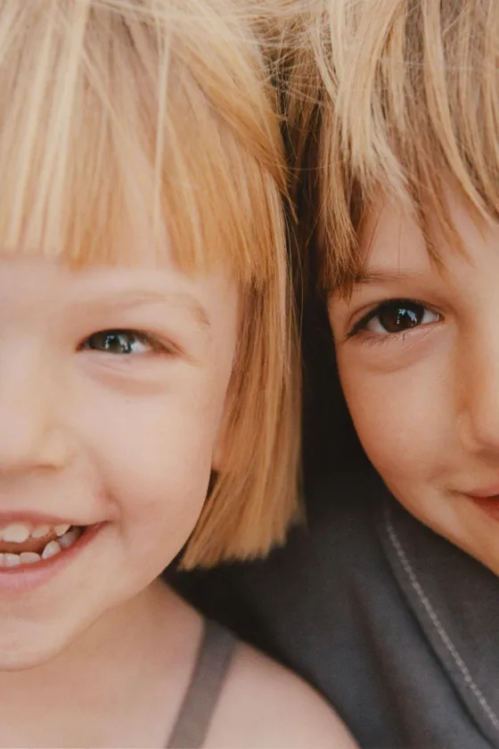 ЛЬНЯНАЯ РУБАШКА С КАРМАНОМ — TIMELESZ