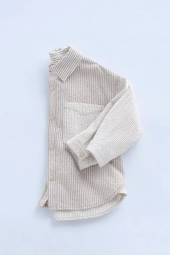 РУБАШКА ИЗ РЕЛЬЕФНОЙ ТКАНИ В ПОЛОСКУ — TIMELESZ