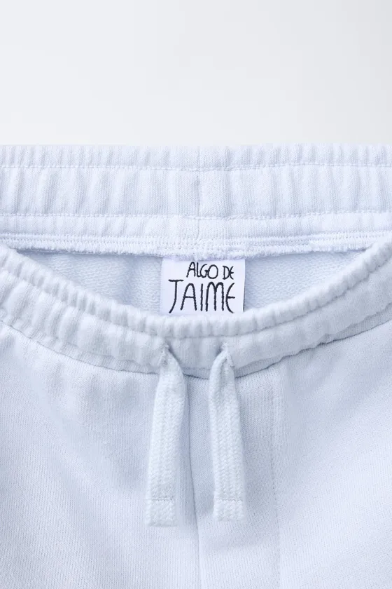 ШОРТЫ-БЕРМУДЫ ИЗ МЯГКОЙ ТКАНИ С НАШИВКАМИ «ПАНТЕРА» JAIME ©