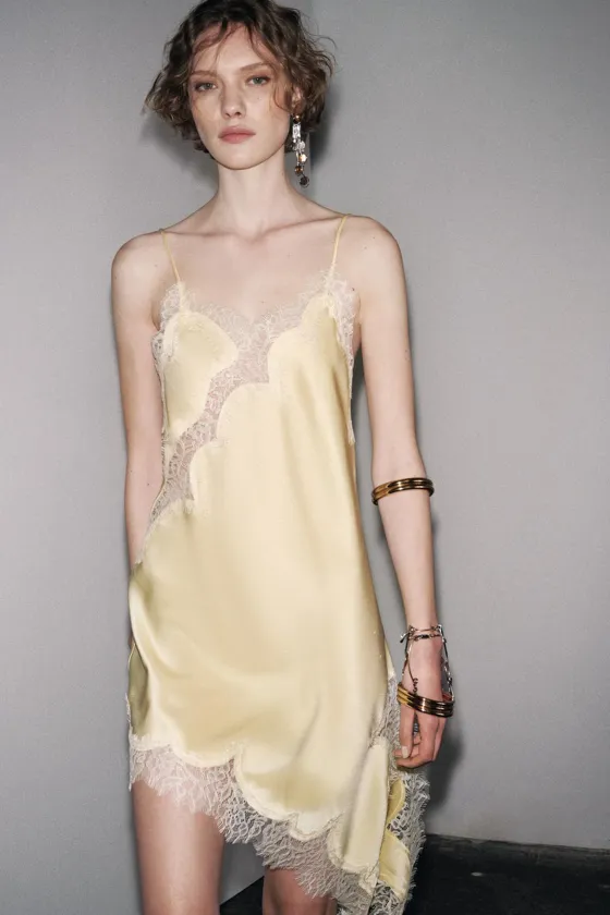ПЛАТЬЕ АСИММЕТРИЧНОГО КРОЯ С КРУЖЕВОМ — ZW COLLECTION