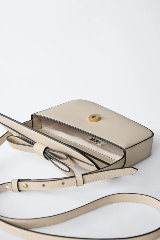 СУМКА С ПЛЕЧЕВЫМ РЕМНЕМ И БАНТОМ