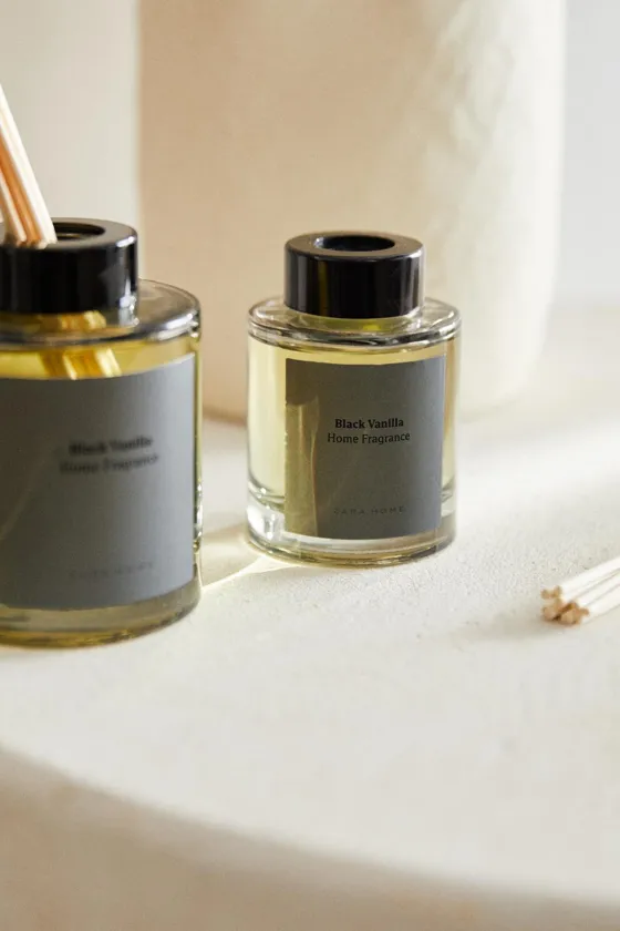 (100 ml) black vanilla reed diffusers