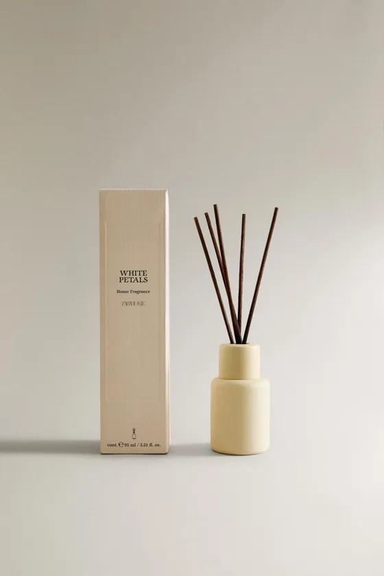 (95 ml) white petals reed diffusers