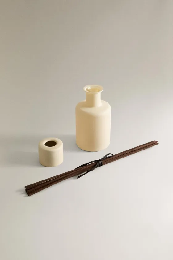 (190 ml) white petals reed diffusers