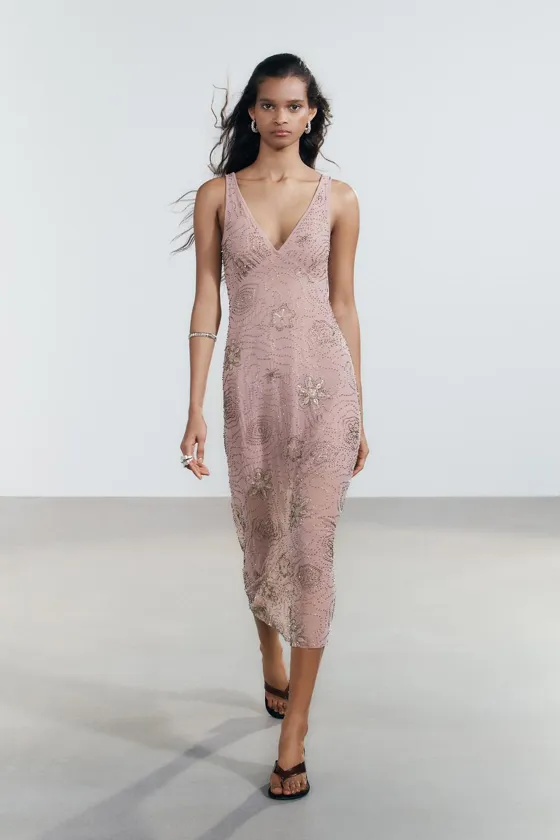 ПЛАТЬЕ МИДИ С БИСЕРОМ