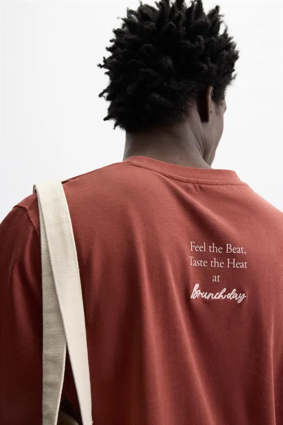 ФУТБОЛКА С НАДПИСЬЮ