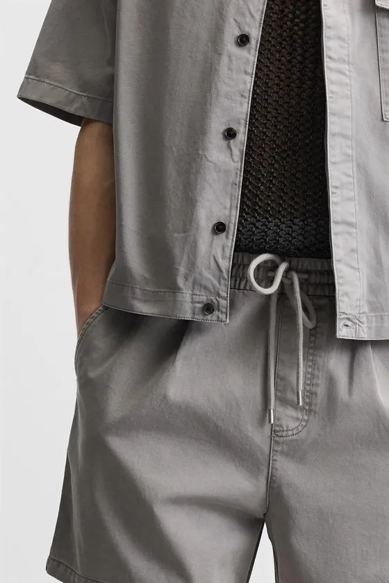 ШОРТЫ RELAXED FIT ИЗ ТКАНИ С ЭФФЕКТОМ ПОТЕРТОСТИ