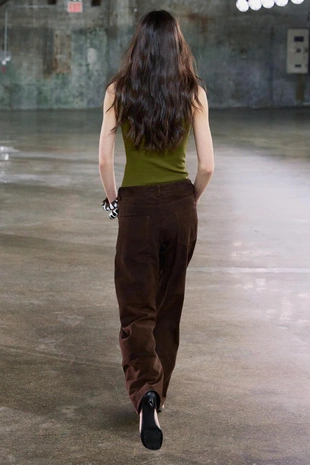 Брюки из 100% замши — ZW COLLECTION, LIMITED EDITION- Заказать в России