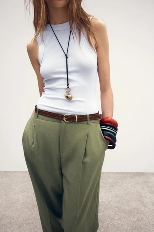 Брюки прямого кроя из смесового льна с ремнем- Заказать в России