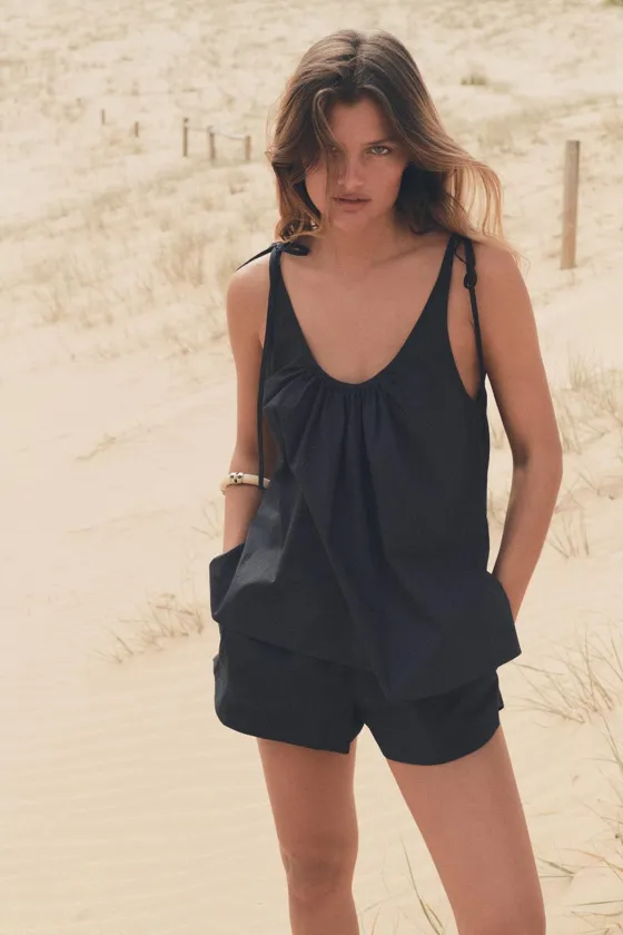 ТОП ИЗ ПОПЛИНА С ДРАПИРОВКОЙ