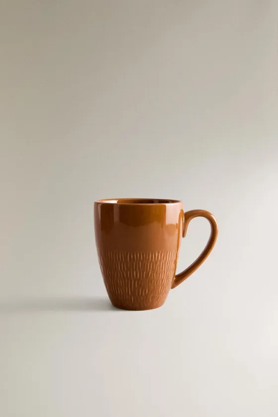 керамическая кружка с карамелью