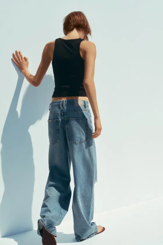 ДЖИНСЫ TRF BAGGY СО СРЕДНЕЙ ПОСАДКОЙ