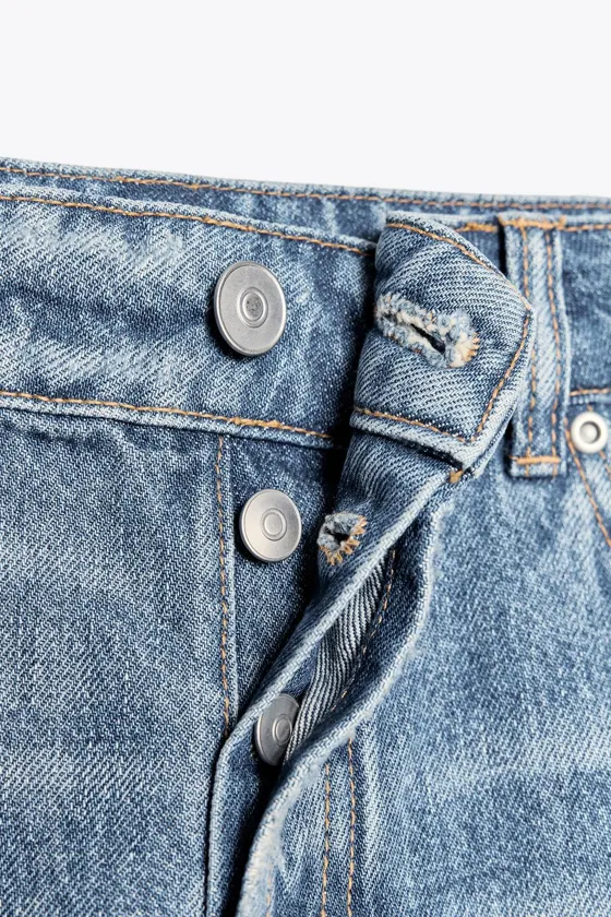 УКОРОЧЕННЫЕ ДЖИНСОВЫЕ ШОРТЫ TRF BAGGY С НИЗКОЙ ПОСАДКОЙ