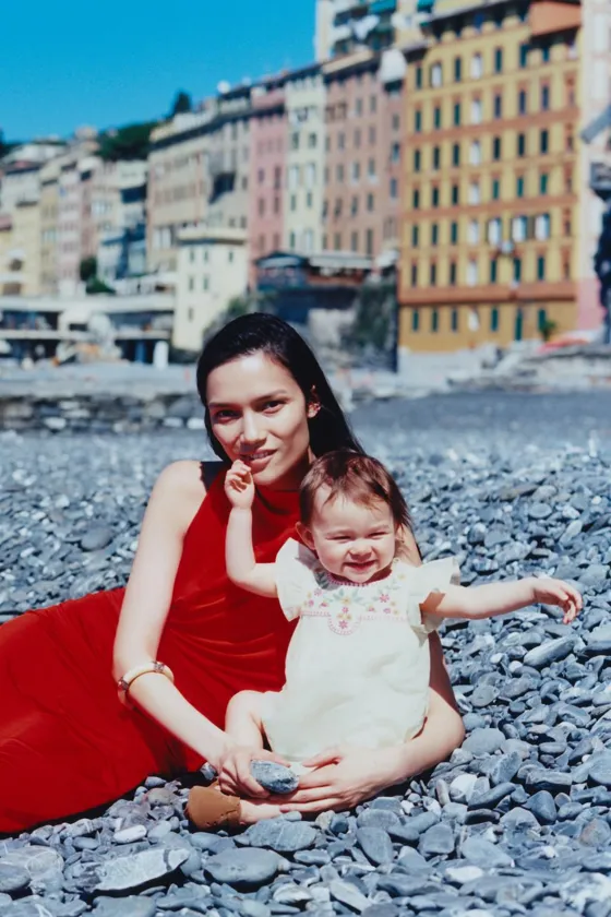 ПЛАТЬЕ И ТРУСЫ С ВЫШИВКОЙ «ЦВЕТЫ»