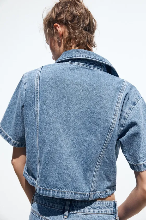 УКОРОЧЕННАЯ ДЖИНСОВАЯ РУБАШКА Z1975