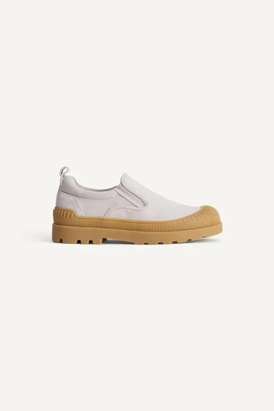 cttn snkrs 14