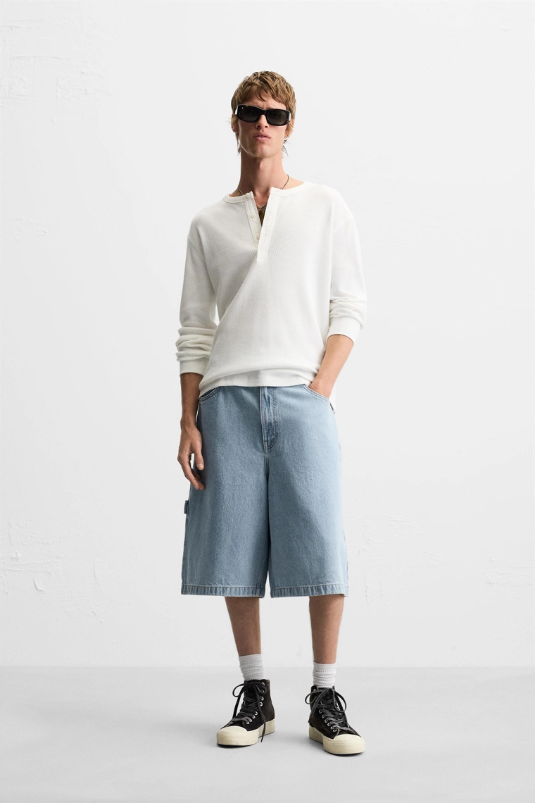 Джинсовые бермуды свободного кроя