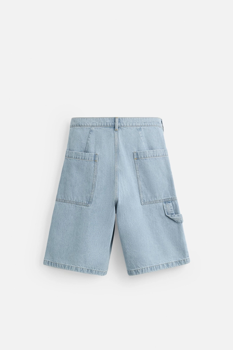 Джинсовые бермуды свободного кроя