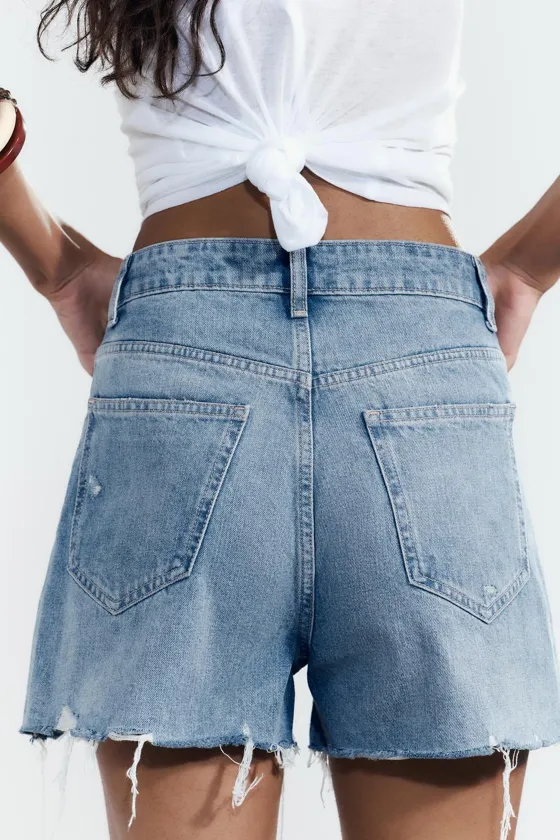 ДЖИНСОВЫЕ ШОРТЫ TRF С ВЫСОКОЙ ПОСАДКОЙ MOM FIT И КОСОЙ ЗАСТЕЖКОЙ