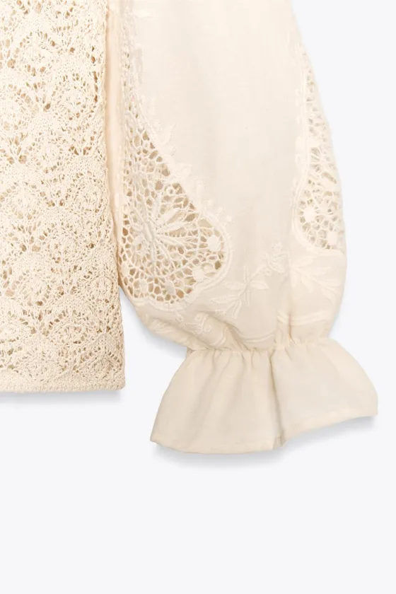 ТОП ИЗ АЖУРНОГО ТРИКОТАЖА С РУКАВАМИ ИЗ ТКАНИ