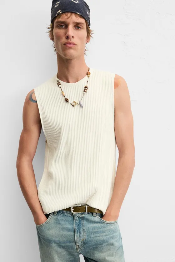 ТРИКОТАЖНЫЙ ТОП БЕЗ РУКАВОВ В РУБЧИК