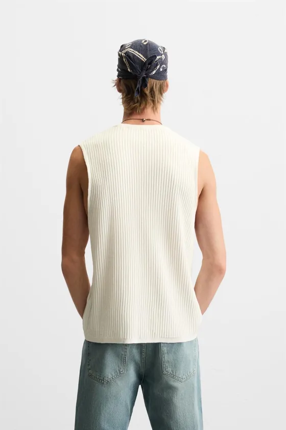 ТРИКОТАЖНЫЙ ТОП БЕЗ РУКАВОВ В РУБЧИК