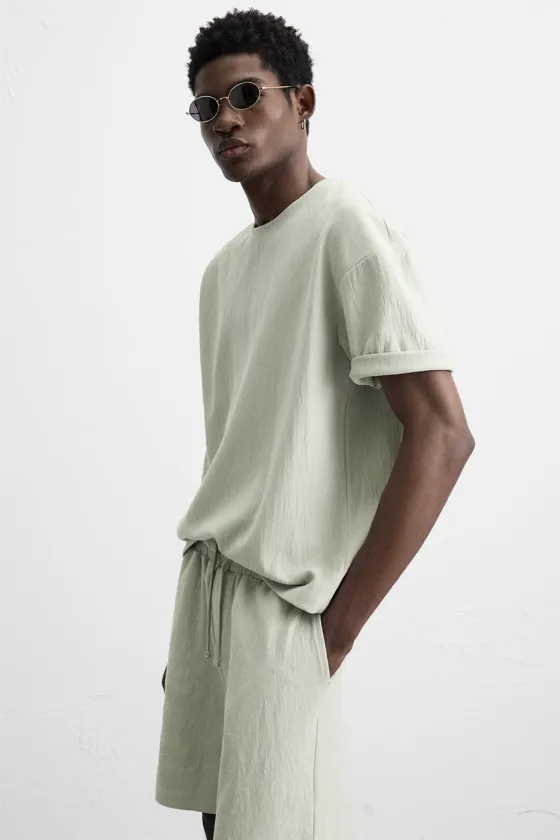 ФУТБОЛКА RELAXED FIT ИЗ РЕЛЬЕФНОЙ ТКАНИ