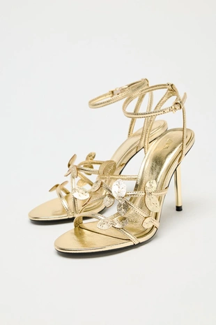 Сандалии с металлическим блеском- Заказать в России