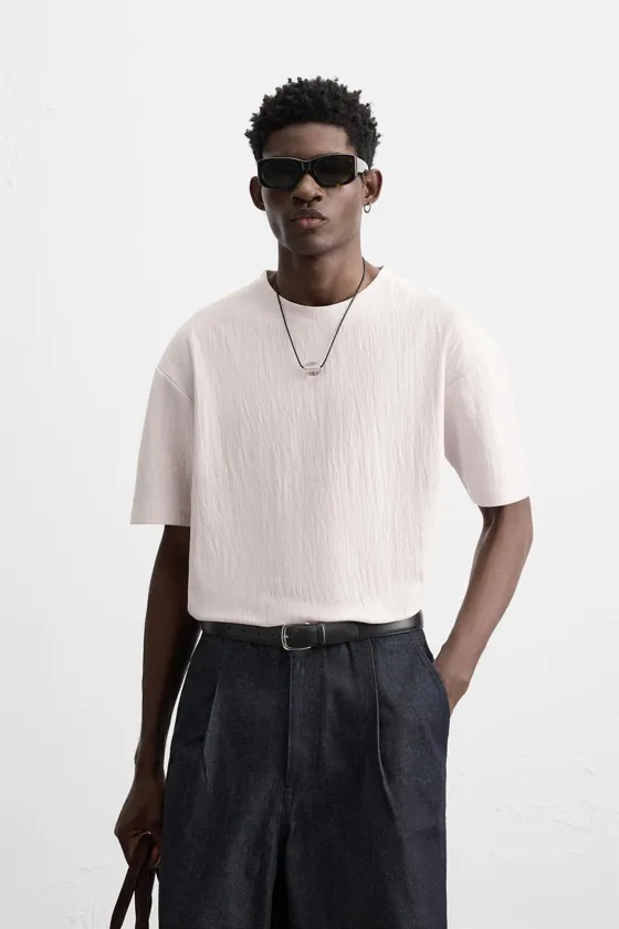 ФУТБОЛКА RELAXED FIT ИЗ РЕЛЬЕФНОЙ ТКАНИ