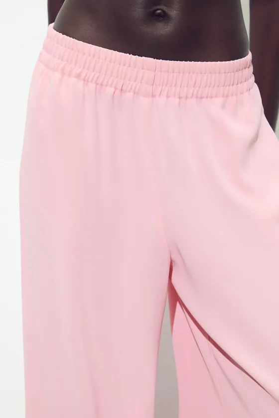 БРЮКИ WIDE LEG ИЗ КРЕПА