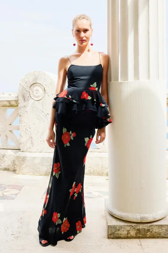 ТОП ИЗ ТКАНИ С ЦВЕТОЧНЫМ ПРИНТОМ С ВОЛАНАМИ