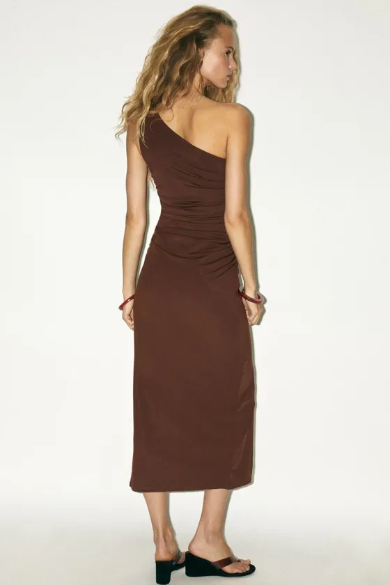 ПЛАТЬЕ АСИММЕТРИЧНОГО КРОЯ ИЗ ПОЛИАМИДА