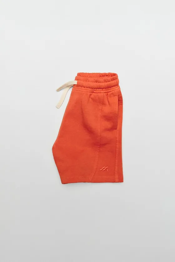 ШОРТЫ GARMENT DYE  С ВЫШИТЫМ ЛОГОТИПОМ
